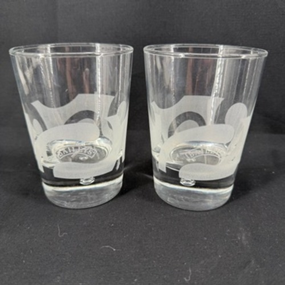 Baileys Irish Cream Frosted Swirl Rocks Glass Set of 2 Clear Barware Tumblers